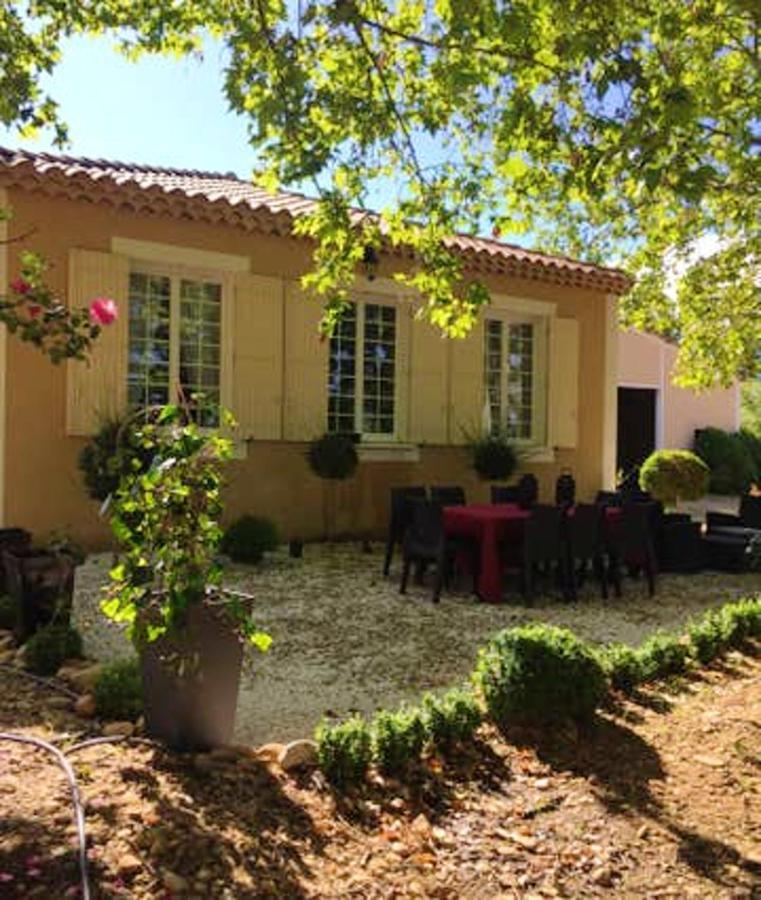 Maison de 4 chambres avec jardin amenage et wifi a Arles Extérieur photo